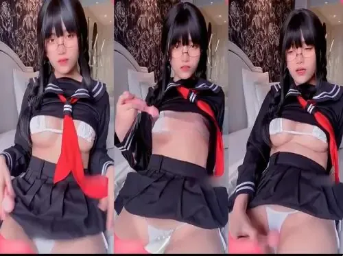 Cewek cantik cosplay super nakal Cewek cantik cosplay super nakal